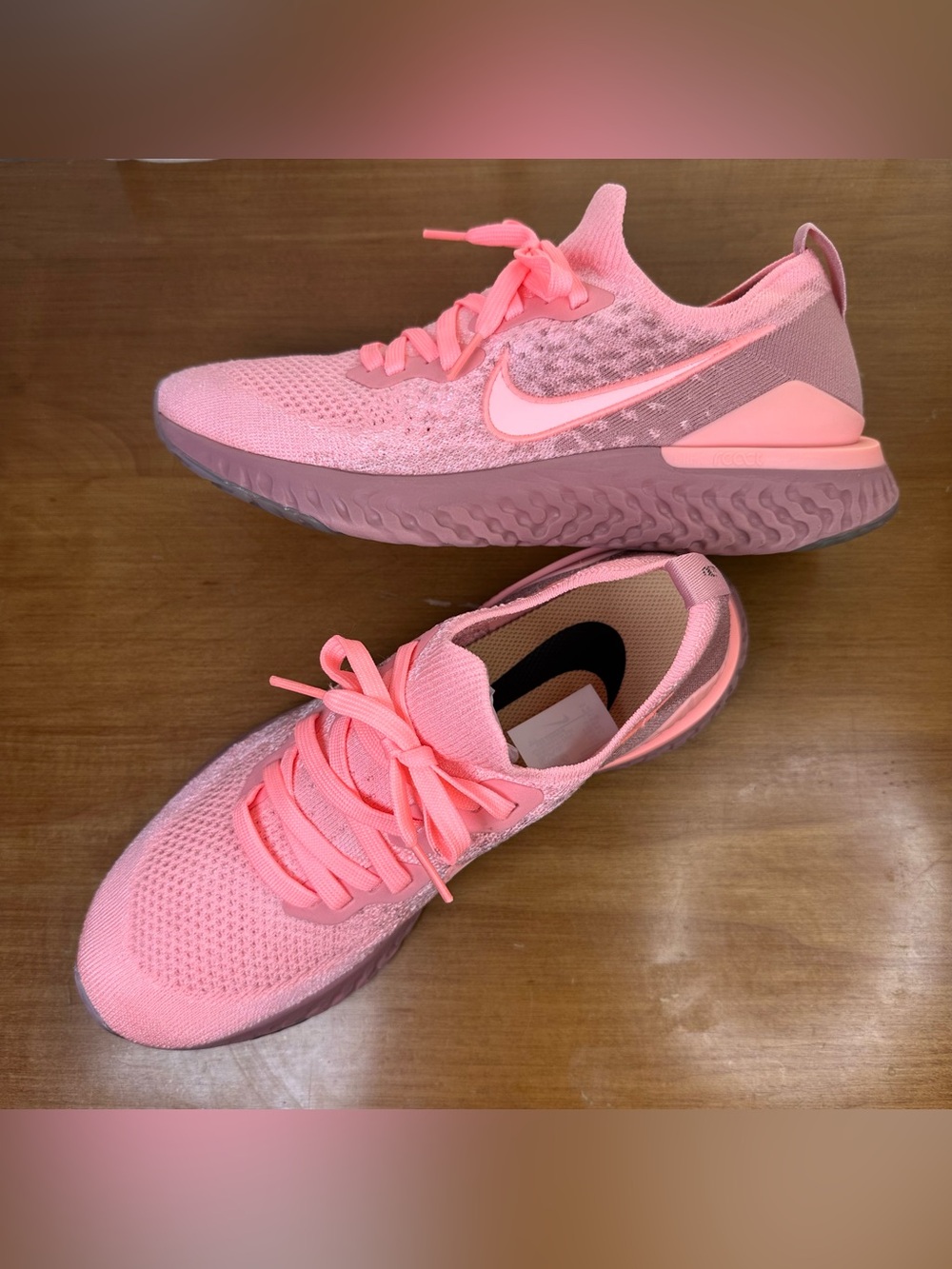 Nike Epic React Flyknit 2 Rust Pink Sneakers Women’s Size 9.5